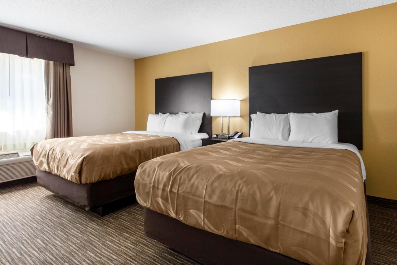 Quality Inn & Suites Metropolis I-24 Kültér fotó