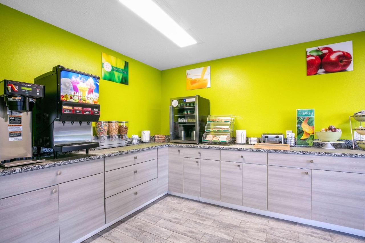 Quality Inn & Suites Metropolis I-24 Kültér fotó