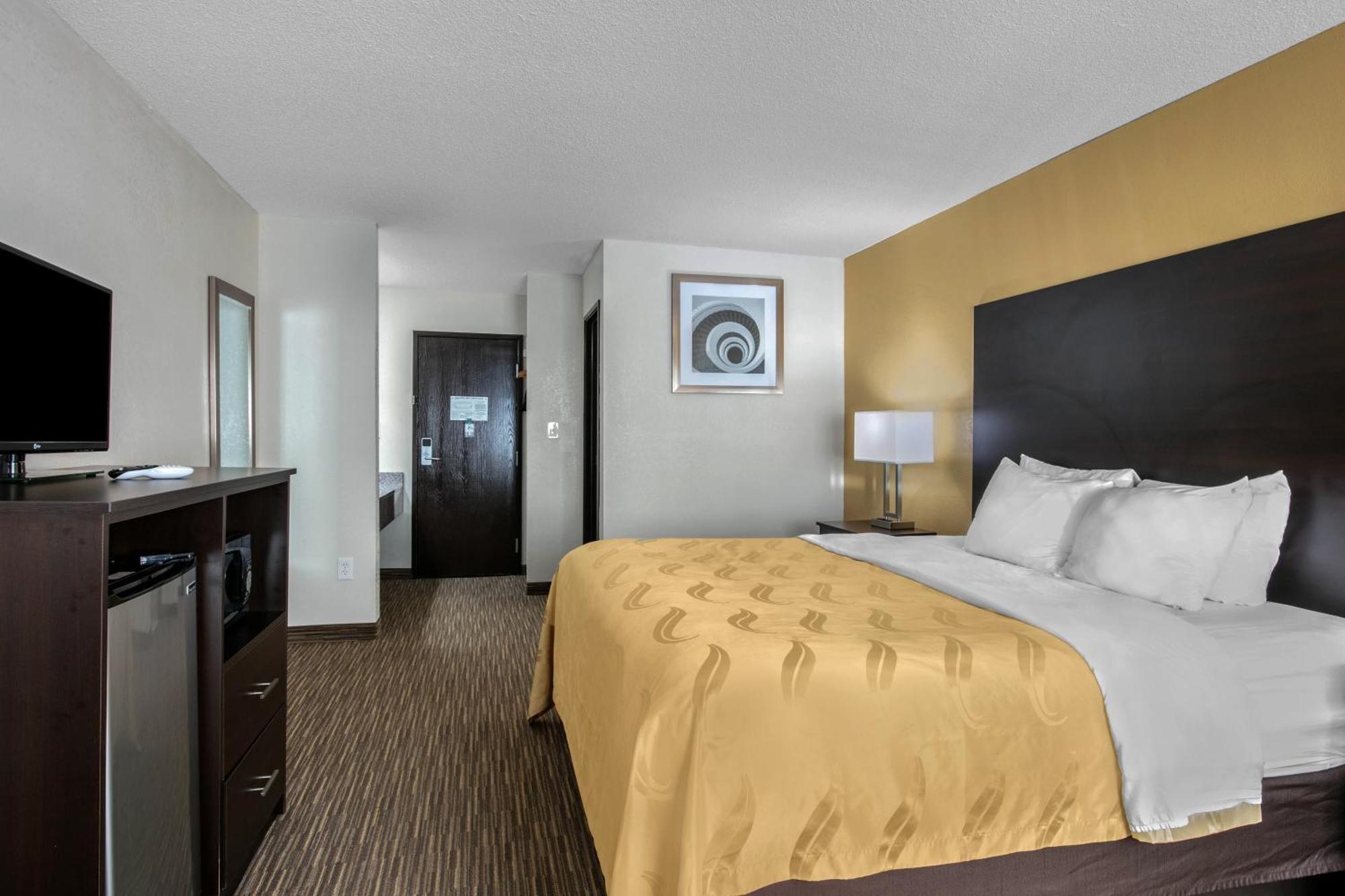 Quality Inn & Suites Metropolis I-24 Kültér fotó
